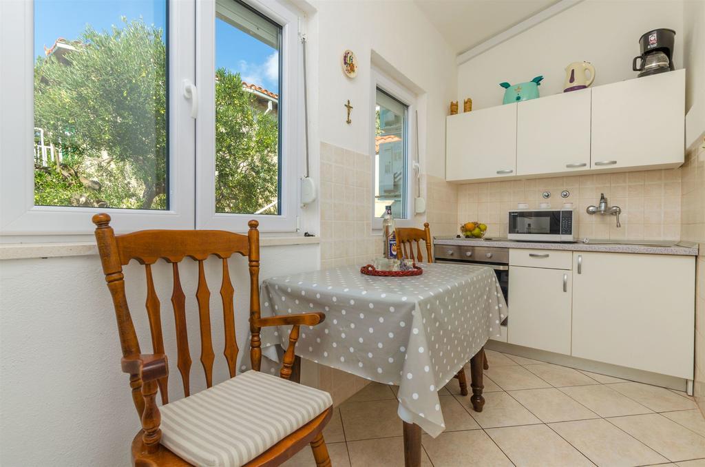 Apartment Terezija Pisak Buitenkant foto